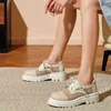 Sandels nouvelles chaussures d'été femmes bout rond talon épais maille sandales décontracté solide plate-forme à lacets couverture pour 220303