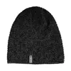 Зимние шляпы для женщин Мужские шапочки вязание Cap Cap Gorras Bonnet в Рига бархат Черная вскользь шляпа Мужской на открытом воздухе лыжи на улице Y201024