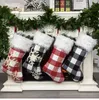 Plaid Christmas Stocking Ornement Ornement Tree Pendante Proissante Chauche en peluche Sac cadeau Sac Candy Bonne année Party Home Party décorat2318572