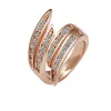 18k Rose Gold Plated Women Elegant Big Wedding Rings äkta österrikiska kristallmode kostymsmycken för kvinnor253g