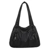 Sacs à bandoulière 2021 mode femmes en cuir concepteur noir sacs à main Simple fourre-tout Shopper sac qualité femme couleur unie