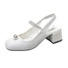 Klänningskor Monmoira Luxury Sequins Pearl High Heel Mary Janes Kvinnor Buckle Strap Block Slingback Wedding