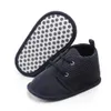 Nyfödda spädbarn baby pojke flicka skor mocka sneaker ensamma antislip småbarn första vandrare baby crib skor91229934732429