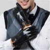 Gours Winter Men's äkta läderhandskar Nya varumärkesskärmhandskar mode Varma svarta handskar GOATSKIN MITTENS GSM012 Y200110