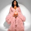 2023 Ruffles Pink Tulle Kimono Kvinnakv￤llskl￤nning Robe f￶r fotoshoot puffy ￤rmar Promkl￤nningar Afrikansk Cape Cloak Maternity Dress Photography Photography
