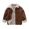 Nowa zimowa jagnięca wełniana płaszcz dla dziewcząt Kids Single Breasted Corduroy Kurtki za 1 2 3 4 lata Zagęścić Kieszenie polarowe Płaszcze 201104