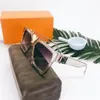 Modedesigner solglasögon klassiska glasögonglasögon utomhus strand solglasögon för man kvinna 8 färg valfritt aaa