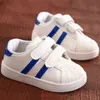 Enfants Chaussures Filles Garçons Baskets Antidérapant Fond Mou Confortable Enfants Sneaker Toddler Casual Plat Sports blanc 220115