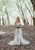 2022 New Boho Country Wedding Dresses 신부 가운 가리비 V 목을 라인 레이스 아플리케 프론트 슬릿 34 긴 슬리브 스위프 트레인 CU6494285