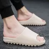 2022 Summer Women And Man Non-Slip Shoes Cozy Soft Thick Platform Slippers Home Bathroom Slides Outdoor Couple Beach Slippers Y220214