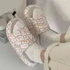 Yeni 2022 çizgi film sevimli ayı banyo terlikleri kadın yastık slaytları sandaletler yaz plaj ayakkabıları beyaz platform ev bulut flip floplar y220214