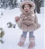 INS Fox Fur Poncho Winter winter winder 어린이 가짜 모피 후드 망토 소녀 양털 따뜻한 목도리 공주 케이프 여자 아기 아웃복 a49954146578
