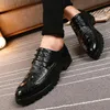Män oxfords skor bröllopsfest brogue skor krokodil mönster man klänning läder formell affärssko