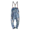 Mäns jeans hiphop streetwear bib pants övergripande jean mode män overall rippade för manlig denim jumpsuit1