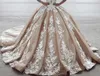 Vestidos de bola de bola de champanhe de renda lindos vestidos de noiva, aplicando a princesa brilhante Dubai, vestidos de noiva árabes / pescoço vestidos de novia al s estidos