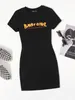 Kleid mit Buchstabengrafik SIE