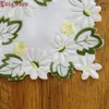 Style japonais 40x90 40x180cm Luxe Violet Lavande Floral Blanc Satin Cutwork Brodé Chemin De Table TV Stand Cabinet Couverture 201120