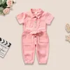 Baby Girl Jumpsuit Romper Button Rosa Pocket Casual Work Clothes One Piece Stående Collar Pocket Kortärmad Toddler Kläder G1221