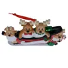 Resina Reno Familia Trineo Familia de 4 Adornos de Navidad Regalos personalizados para vacaciones o decoración del hogar Suministros de artesanía en miniatura Y201020