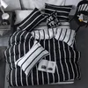 Bed linen Bedding Set Black Cow Curve Duvet Cover Flat Sheet Pillowcase Quilt Cover Full Queen King Size 3/4pcs Bedclothes C1018