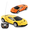 Electric 1:24 RC Car Driving Radio eléctrica Control remoto Car Model Toys para niños Gift toy Boy