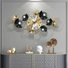 Lätt lyxväggklocka tyst vardagsrum mode dekorativ personlighet kreativ smidesjärn dekor