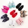 Moda Tasarlanmış Saf Renk Bebek Bebek Sıcak Yün Kış Kar Botları Beşik Ayakkabı Kaymaz Kauçuk Taban Bottes LJ201104