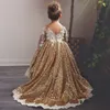 Guld mousserande blomma flicka klänning 2022 med långa ärmar ballgown sequins lilla bebis flickor paken klänningar puffy spädbarn första communion födelsedag formell fest slitage