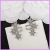 Donne NEW Fashion Diamanti Orecchini Designer Gioielli Orecchini da donna Star Orecchini a bottone in argento di alta qualità Accessori firmati Nice D222221F