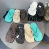 Designerka kobieta mężczyzn Slipper Flip-Flops Sprint Beach Buty okrągłe miłośnicy Luksusowy miękki dół moda trikolorowa górna zjeżdżalnia Brocade z pudełkiem z pudełkiem