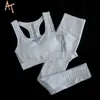 Seamless Fitness Gym Sets Hollow Out Women Outfit Sports Bra and Running Pants Set Woman 2 Pieces Tracksuit Workout Clothes 211229