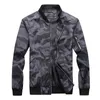 M7XL nuovi uomini di autunno giacche mimetiche cappotti maschili Camo Bomber Jacket Mens marchio di abbigliamento Outwear Plus Size M7XL T200319