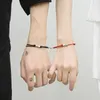 Link, ketting 2 stks Paar magneten trekken elkaar Creatieve Persoonlijkheid Armband Pendants Charm Sieraden Lover Gift