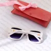 Fashion Sunglasses High-end Eyewear Glasses Full Frame Letter Designer for Man Woman 3 Optional Versatile Top Quality