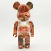 البيع الساخن 400 ٪ 28 سم Bearbrick The Abs Maple Leaf Fashion Bear Chiaki Toy Toy Holeds Hearbrick Art Work Model Toys Gift