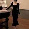 Elegant Mermaid Black Long Dres Korean Vintage Gothic Evening Party Dress Autumn Casual Hepburn Slim Dress 220311