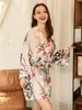 Blumenbademantel Kurzer Kimono Nachtbademantel Mode Morgenmantel für Frauen Kleid Bademäntel Pyjamas Nachtwäsche 201109