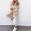 Kvinnors tvåbitbyxor Striped Spliced ​​Velvet Tracksuit Kvinnor Casual Putrew Collar Långärmad Sweatshirt och Harem Pant Suit Loose Ladies s