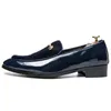 Элегантные мужские социальные туфли Итальянские кожаные туфли мужчин офисные туфли мужчин бархатные мокасины роскошный платье обувь синий черный