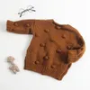 Coat Woolen Girls tröja för flickor 3D Pom Decor Cardigan för en tjej Autumn Winter Baby Girl tröja Päls