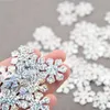 300pcs / pack Noël hiver arc-en-couleur tissu flocon de neige confettis décoration de Noël 25mm flocons de neige FDH Y201020