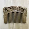 Peigne à dents larges en bois de santal vert naturel antistatique sculpté Portable peigne en bois de poche pour hommes femmes brosses à cheveux