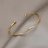 Bracciale in metallo intrecciato classico stile retrò premium per donne Trend Girls Accessori regalo gioielli insoliti