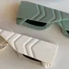 Óculos de sol Designer SS feminino feminino Placa quadrada fêmea Free Lentes Oval Fishbone Mirror Design Desenho de sol 0811 Agqz