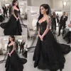 Vintage Koronki Czarne Suknie Ślubne Gothic Strapy Aplikacja V-Neck Open Back Bohemian Sukienka dla nowożeńców dla Bride Vestidos de Novia Plus Size