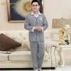 Pajama мужчины китайский пижам кнопка кардиган с длинным рукавом ночная кость клетки отворота дома одежда 100% хлопок плюс размер мужчина большой набор lj201112