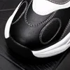 Lüks Tasarımcı Rahat Yüksek top Ayakkabı Moda Erkekler Beyaz Nefes Sneaker Erkek Deri Eğitmenler Kaykay Eğilim Gelgit Yürüyüş Loafer'lar