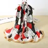 Nouvelle écharpe chaude camélia double - utiliser printemps et automne châle mode joker spectacle tempérament décoratif longue serviette2049