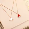 S Sier Topkwaliteit hanger ketting met witte schelp en rode agaat sprankelende diamant voor vrouwen bruiloft sieraden cadeau doos stempel PS7308