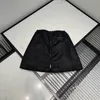 Fashion-21SS Nuevas faldas de mujer Moda a juego Nylon Estilo de triángulo invertido Wome de moda Vestidos cortos atractivos Alta calidad Color negro Tamaño S